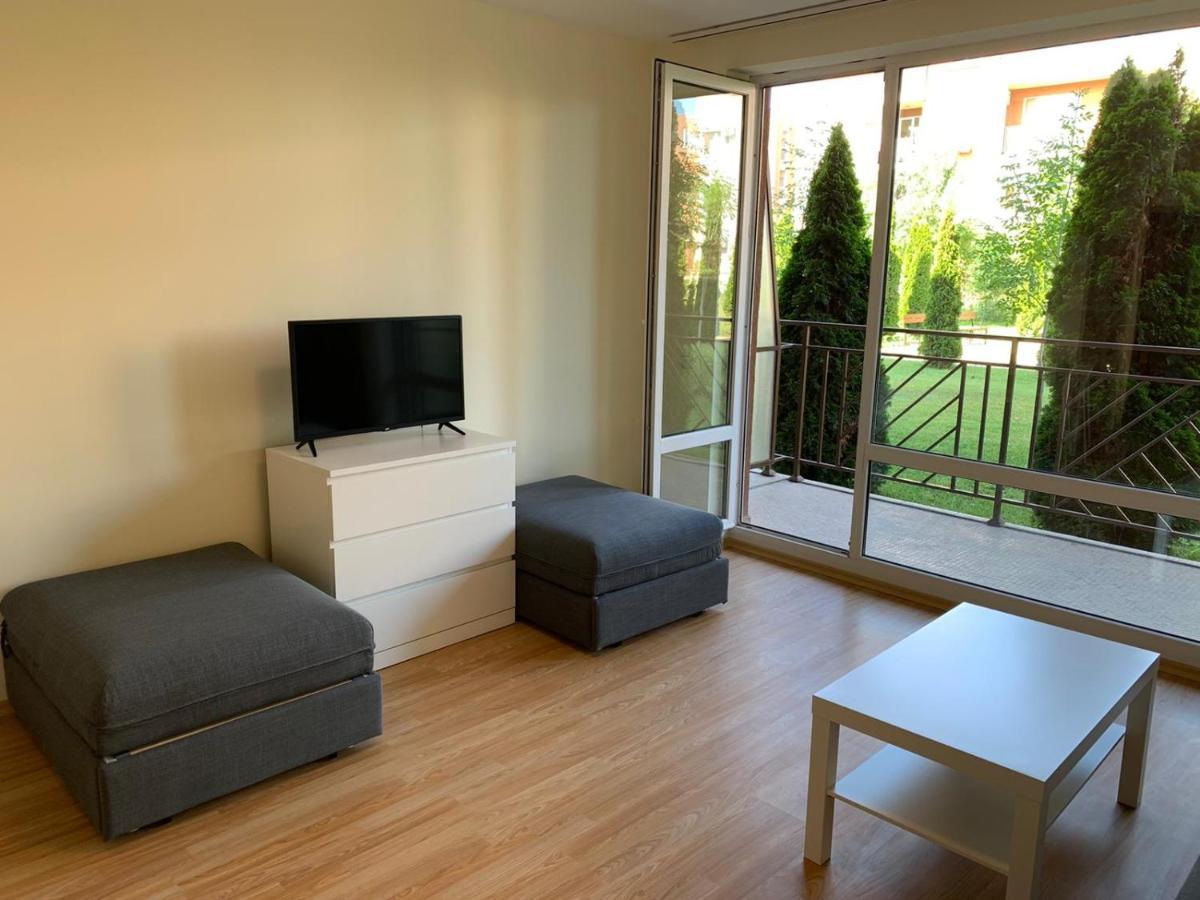Holiday Fort Golf Club - Premium Apartments Слънчев бряг Екстериор снимка