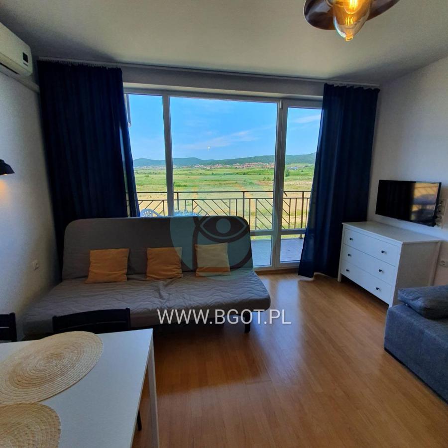 Holiday Fort Golf Club - Premium Apartments Слънчев бряг Екстериор снимка