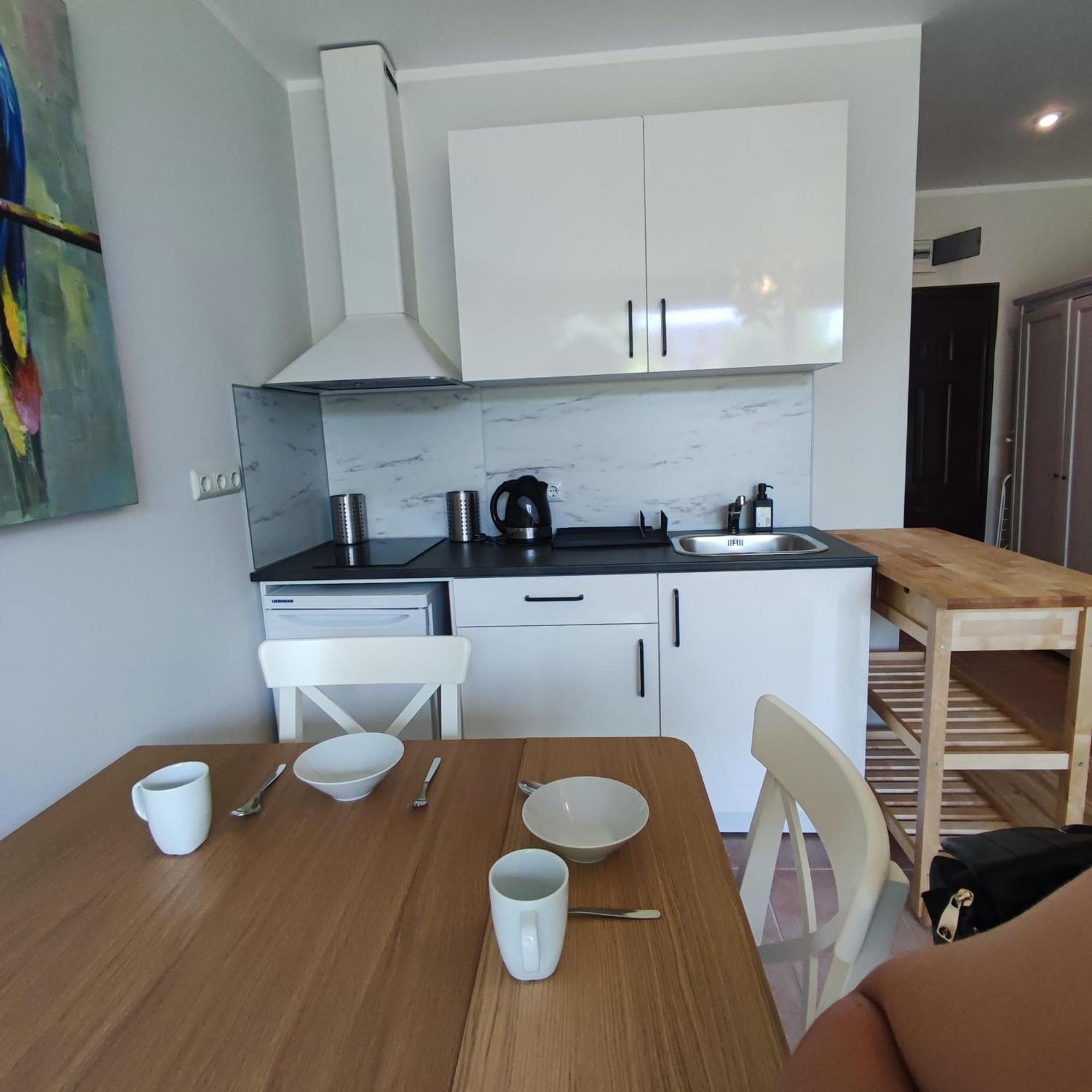 Holiday Fort Golf Club - Premium Apartments Слънчев бряг Екстериор снимка