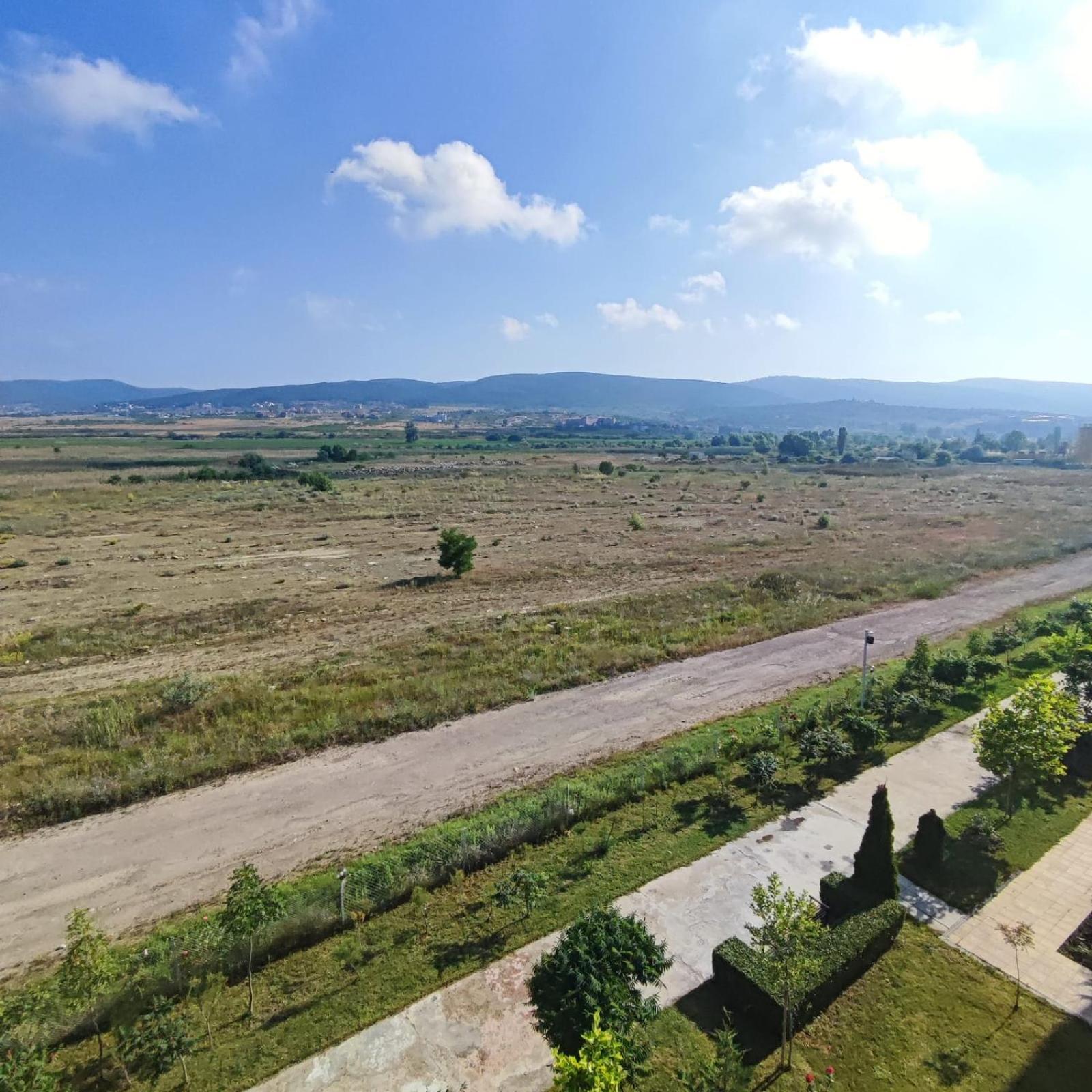 Holiday Fort Golf Club - Premium Apartments Слънчев бряг Екстериор снимка