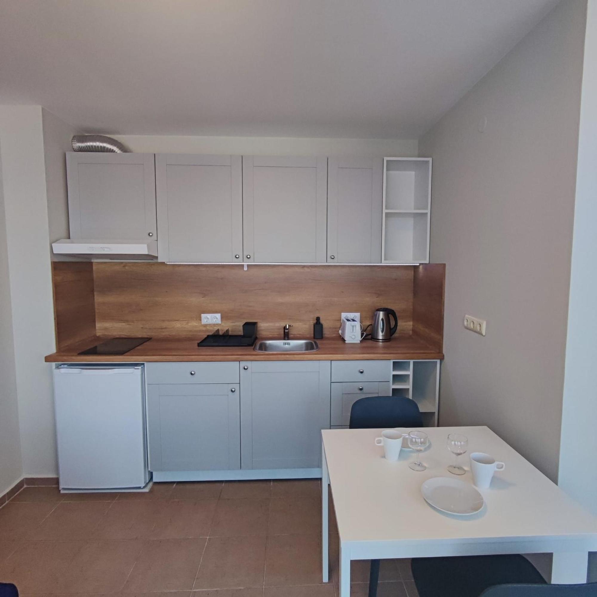 Holiday Fort Golf Club - Premium Apartments Слънчев бряг Екстериор снимка